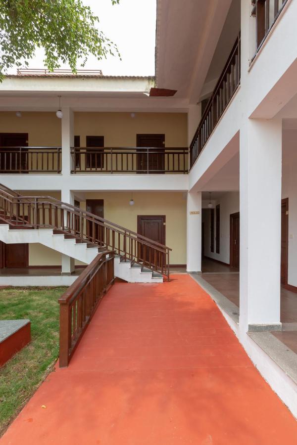 Kstdc Hotel Mayura Yagachi, Belur Belur  Экстерьер фото